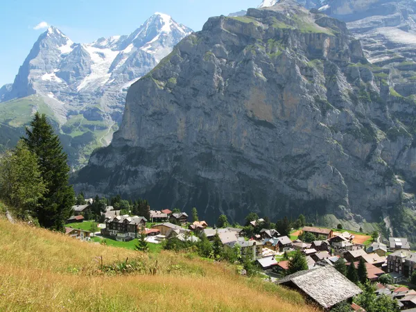 Muerren, beroemde Zwitserse Ski resort — Stockfoto