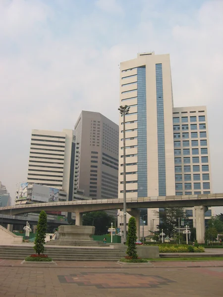 Silom, bangkok affärsdistriktet — Stockfoto