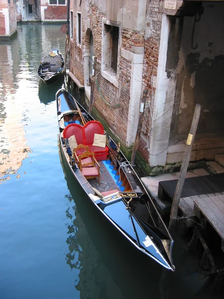 Venezia gondola nera — Foto Stock