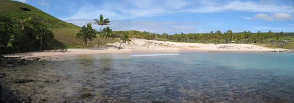 Praia de Anakena, Ilha de Páscoa — Fotografia de Stock