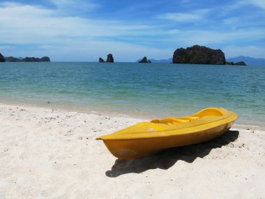langkawi, Malay, ünlü tanjung rhu sahilde sarı kayık