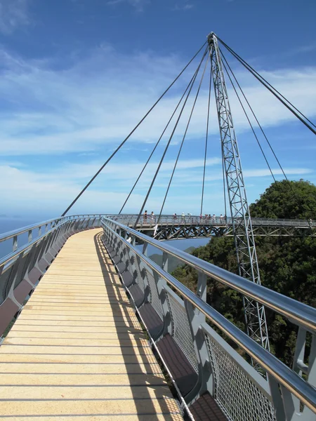 Slavný visutý most ostrova langkawi, Malajsie — Stock fotografie
