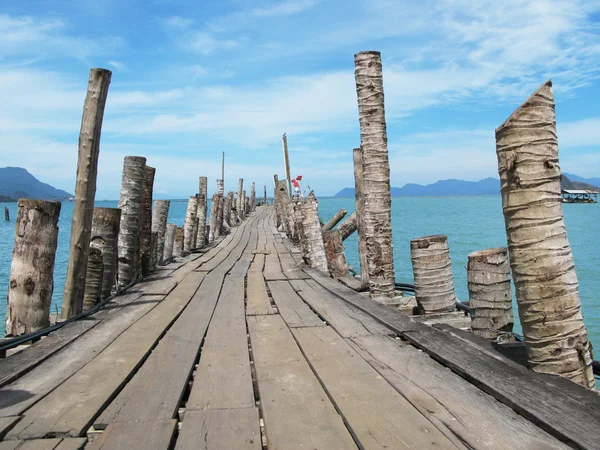 Pathway to the sea. Langkawi, Malaysia — Stock Photo, Image