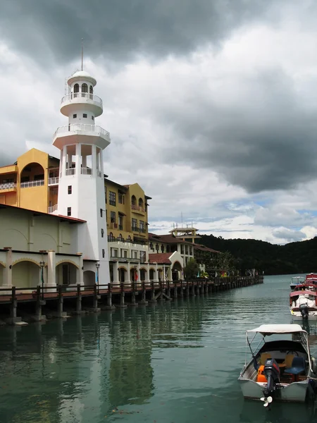 Maják v přístavu langkawi, Malajsie — Stock fotografie