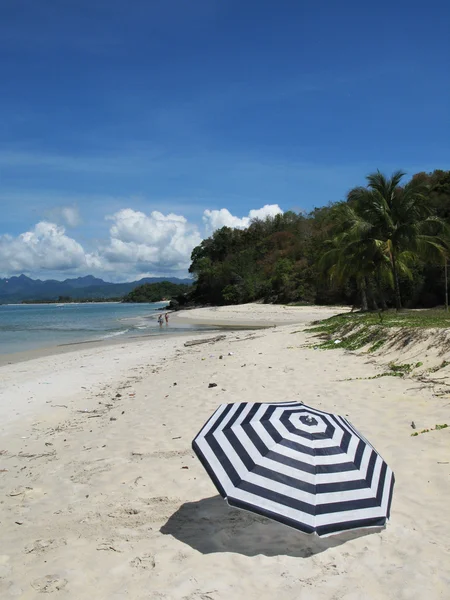 Сцена на пляже. Остров Лангкави — стоковое фото