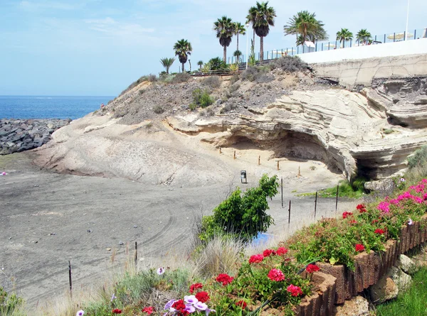 Rotskust van Costa Adeje.eiland Tenerife, Canarische Eilanden — Stockfoto