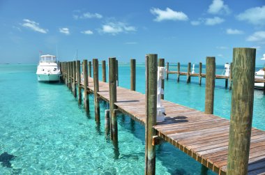 tahta iskeleye yat. Exuma, bahamas