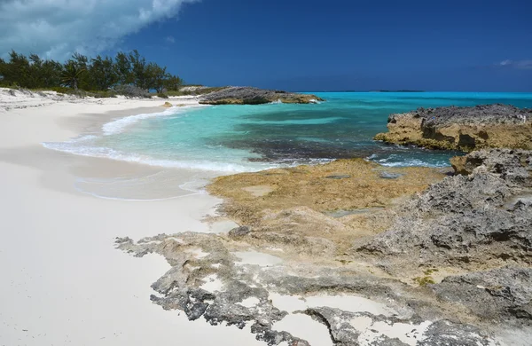 Praia do deserto de Little Exuma, Bahamas — Fotografia de Stock