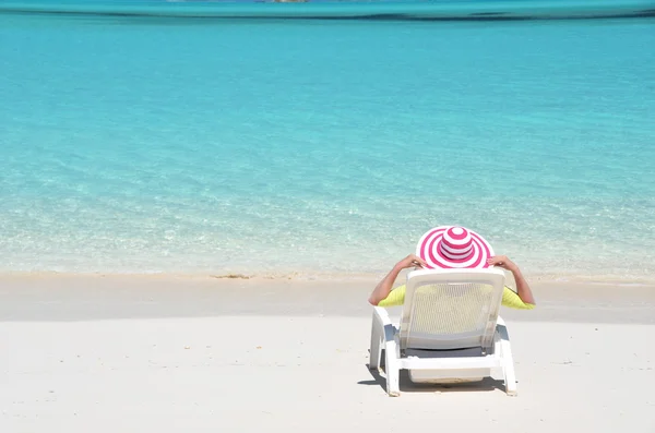 Beach scene — Stock Photo, Image