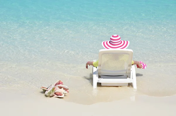 Escena de playa. Exuma, Bahamas —  Fotos de Stock