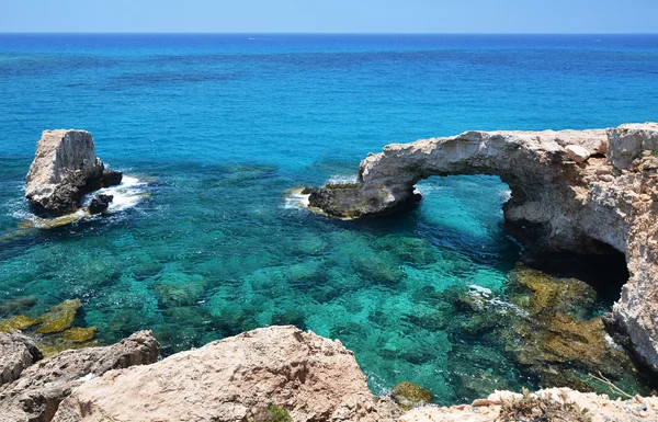 Arco de rocha. Ayia Napa, Chipre — Fotografia de Stock
