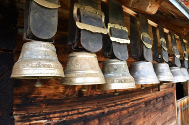 geleneksel İsviçre çanlar