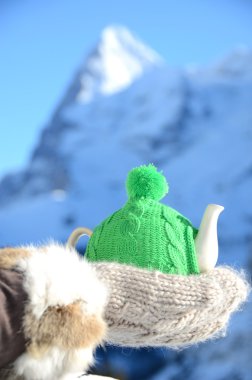 çay potu el againstmountain sahne düğümlü Cap