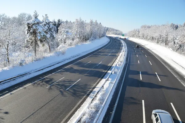 Autopista de invierno — Foto de Stock