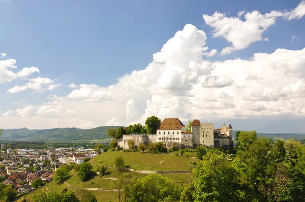 Medieval castle in Lenzburg — Stock Photo, Image