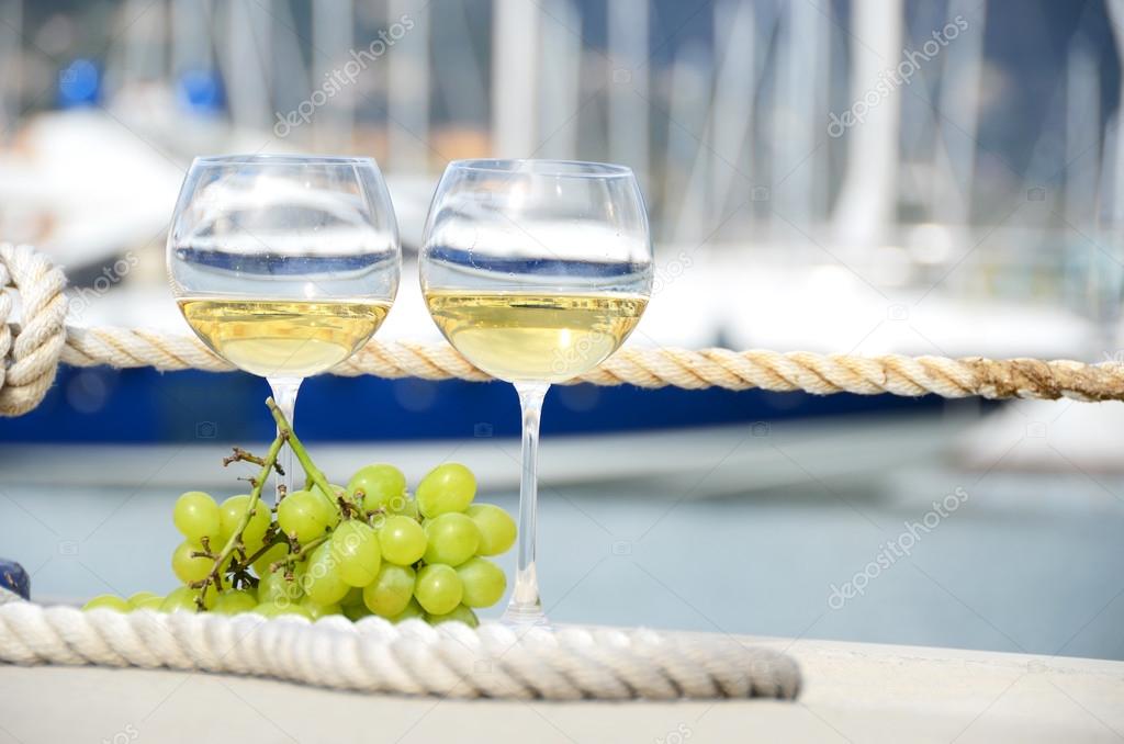 Wineglasses and grapes