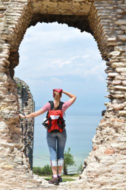 kadının adlı Romalı catullus villa