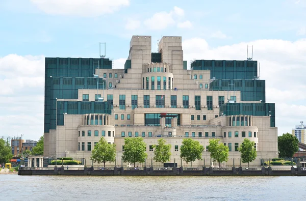 Edificio del Servicio Secreto de Inteligencia — Foto de Stock