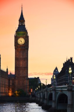 İngiltere Parlamentosu, Londra