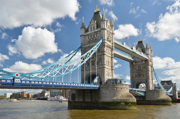 Tower bridge — Stock Photo, Image