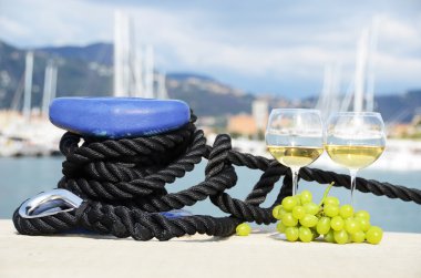 Kadehlerin Yatlar karşı