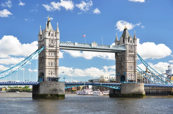 Puente torre — Foto de Stock