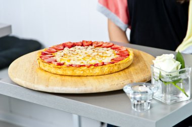 strawberrys tablo ile pasta