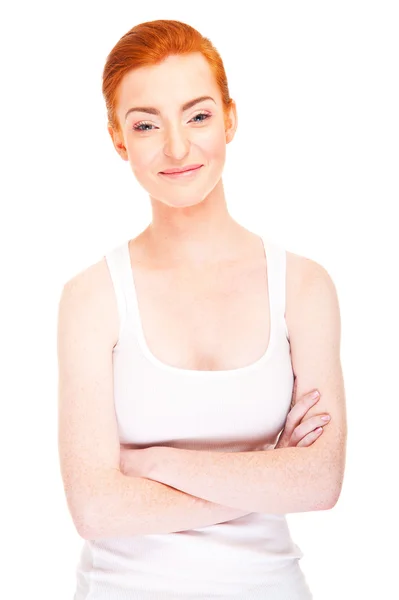 Vrouw met rood haar in tank top op witte achtergrond — Stockfoto