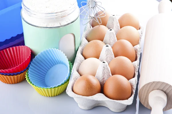 Flour, eggs and sugar — Stock Photo, Image