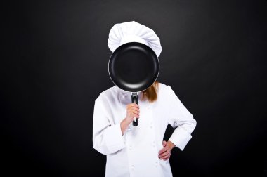 gülümseyen bir genç gülümseyen beyaz kadın portresi Önden Görünüm