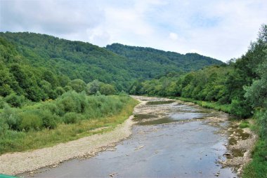 summer afternoon on the San River