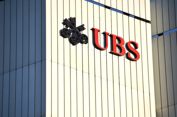 Zürich - 1 november: ubs, de grootste bank van Zwitserland. Swiss bank — Stockfoto