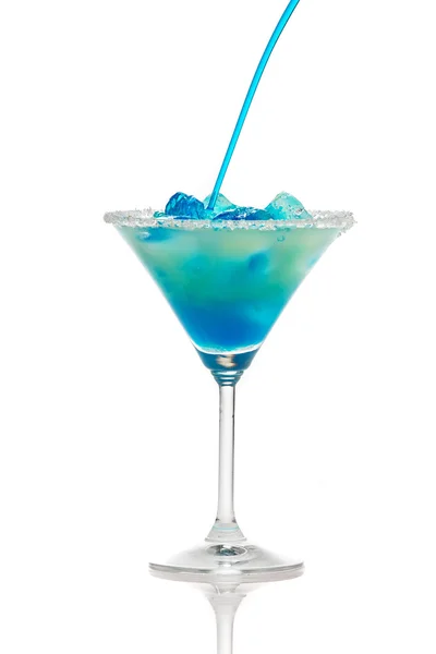 Färska cocktail med blå curacao — Stockfoto