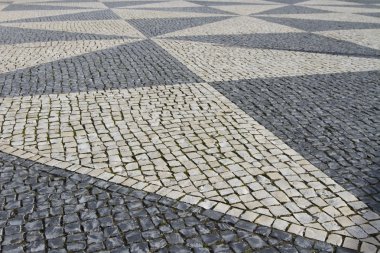 Beyaz ve siyah bazalt