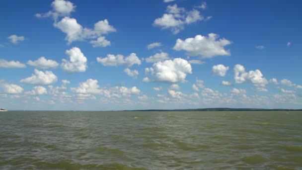 Paisaje desde el lago Balaton, Hungría — Vídeo de stock