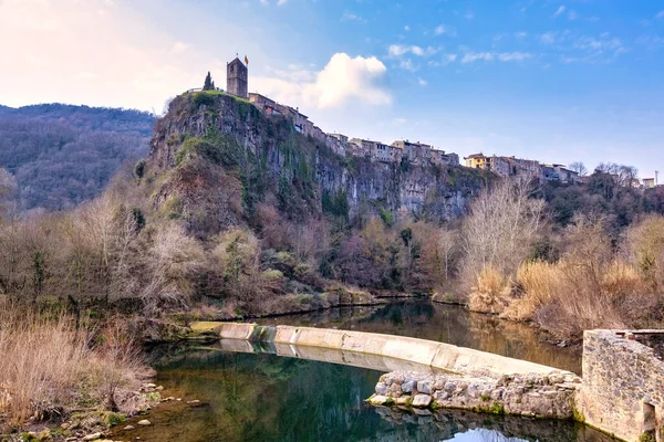 Castellfollit Roca Town One Best Views Built Top Lava Flow — Stock Photo, Image