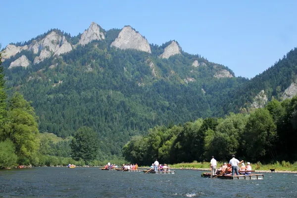 A pieniny hegységben a Dunajec folyón Stock Kép