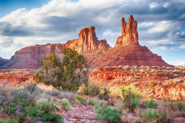 Solnedgång Bland Vackra Sandstensformationerna Gudarnas Dal Utah — Stockfoto