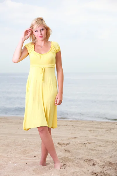 Romantic Beautiful smiling girl yellow dress — Stock Photo, Image