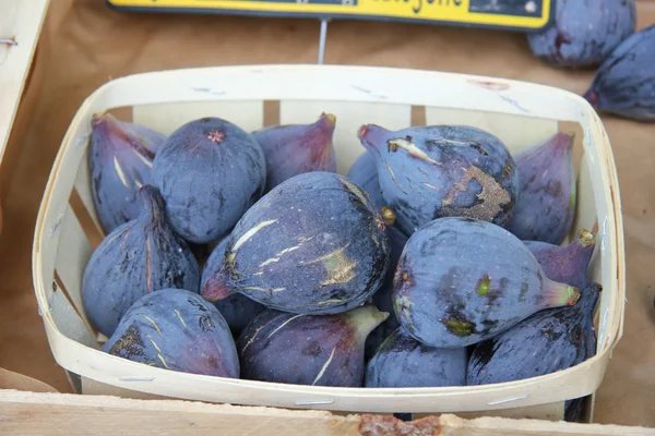 Figs at a French market — Stock Photo, Image