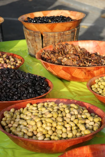 Différents types d'olives — Photo