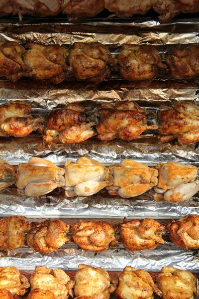 Roasted chicken on the grill — Stock Photo, Image