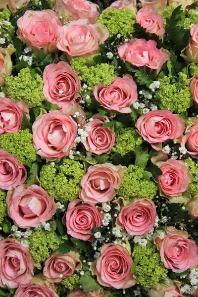 Pink rose wedding centerpiece