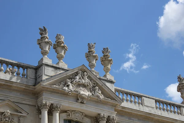 Hotel dieu, ratusz w carpentras, Francja — Zdjęcie stockowe