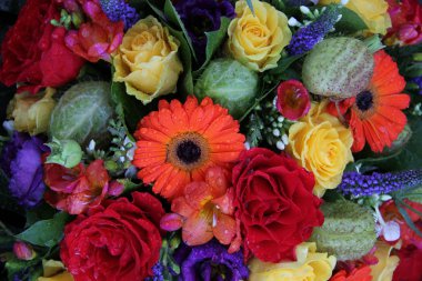 Mixed flower arrangement clipart