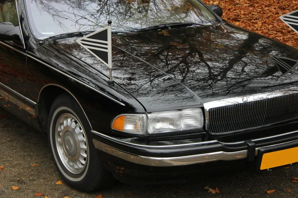 Carro funebre nero — Foto Stock