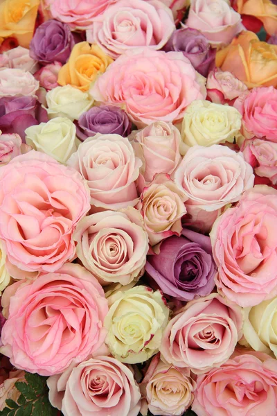 Flores de novia en tonos pastel — Foto de Stock