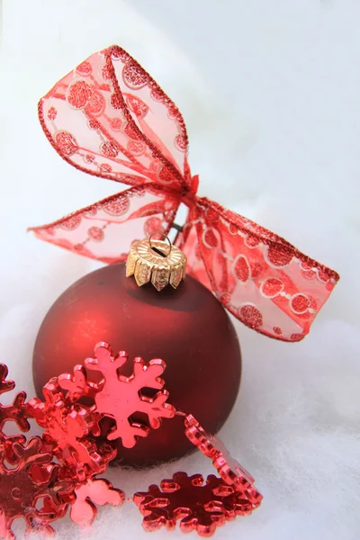 Czerwony świątecznych dekoracji — Zdjęcie stockowe