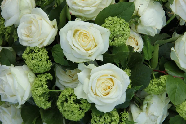 White and green wedding arrangement — Stock Photo, Image