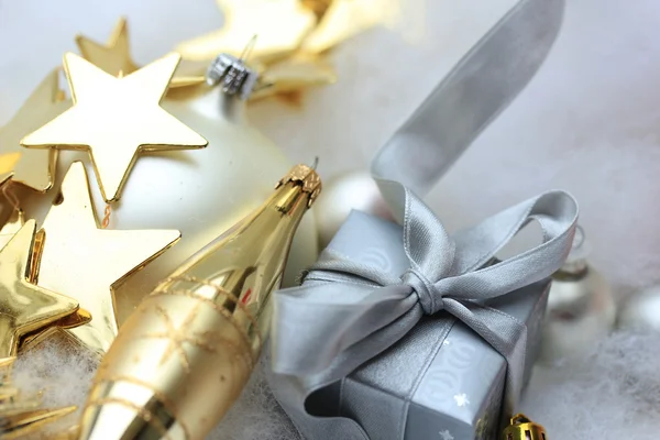 Christmas gift and decorations — Stock Photo, Image